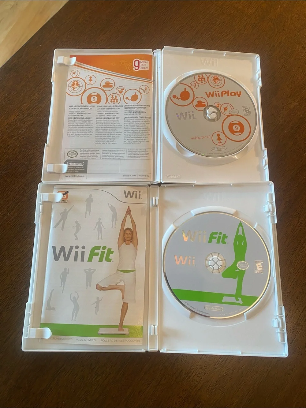 Lot of 2 - Nintendo Wii Games: Wii Play and Wii Fit - complete - Tested - EUC
